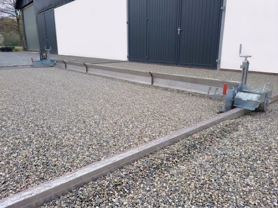 Pflasterplaner / Abziehsystem mieten – Mietpark Gundelfingen