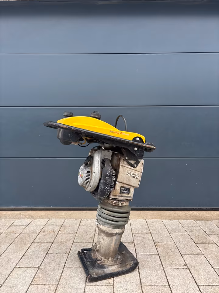 Stampfer Wacker Neuson BS 60-2 mieten – Mietpark Gundelfingen